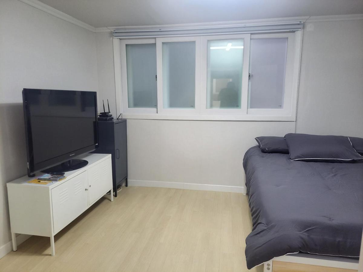 Brand New 2 Bedroom Apartment #6 Seoul Eksteriør bilde